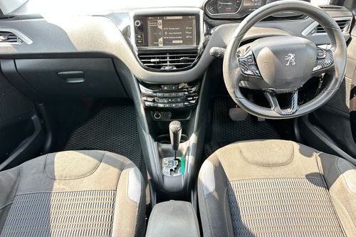 2014 Peugeot 208 1.6AT 5 DOOR Terpakai